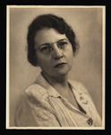 Dr. Ellen Phenicie-Schulz Portrait 02